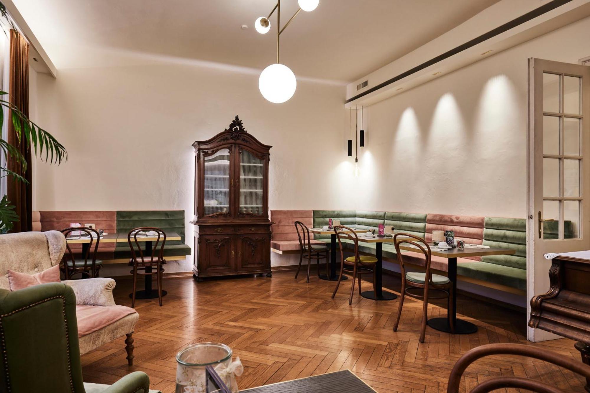 ברסאנונה Hotel Jarolim מראה חיצוני תמונה