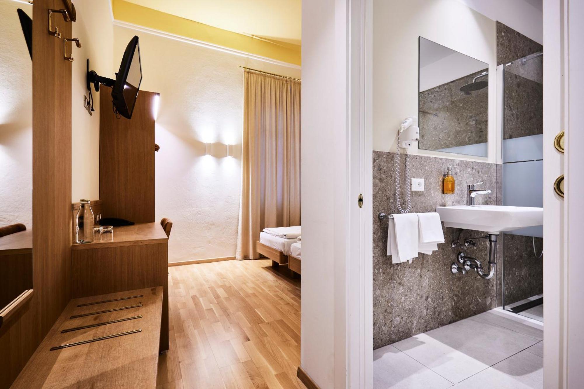 ברסאנונה Hotel Jarolim מראה חיצוני תמונה